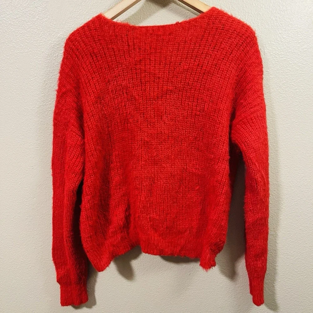 No Boundaries Red Sweater Pearl Embellishments Fuzzy Cropped Front Twist Sz‎ XL